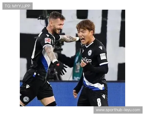 堂安律：日本中场新星崛起，世界杯表现引关注