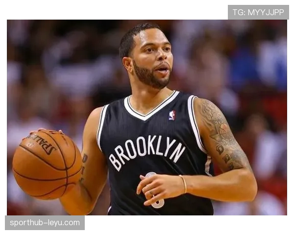 德隆·威廉姆斯挡拆造势提升组织效率显著优于队友